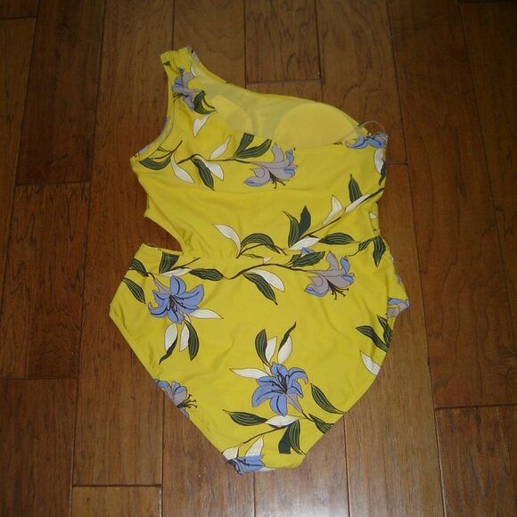 Jones New York Yellow Floral Print One Shoulder Cutout One Piece Swimsuit, XL - Picture 4 of 10